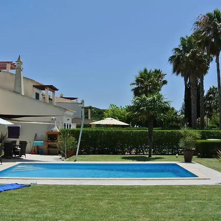 Вилла Vilamoura Modern Art Vila