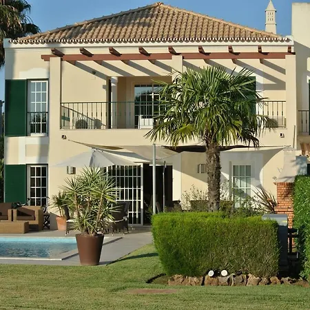 Вилла Vilamoura Modern Art Vila Картейра