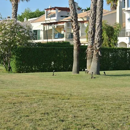 Вилла Vilamoura Modern Art Vila *