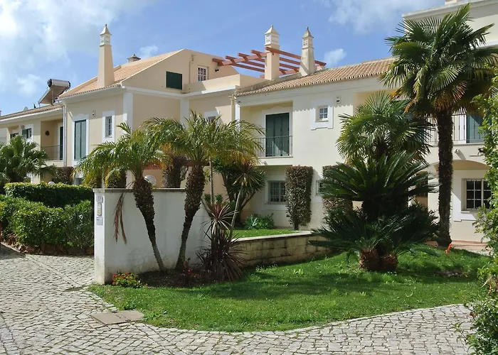 Vilamoura Modern Art Vila