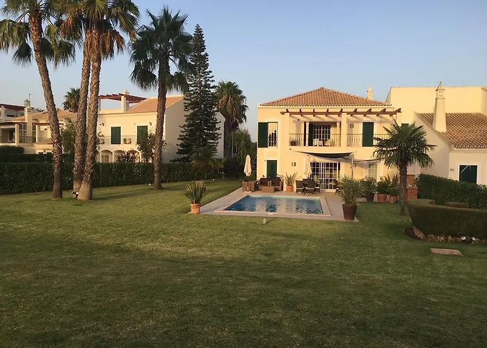 Vilamoura Modern Art Vila Villa