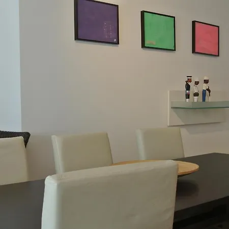 Vilamoura Modern Art Vila *